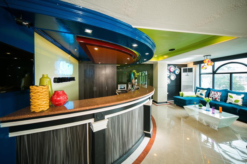 950 Condotel Angeles Exterior photo